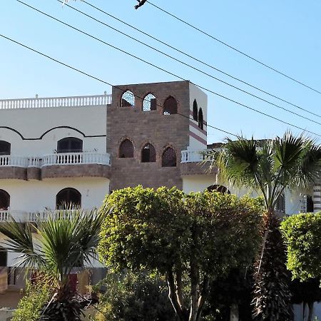 Luxor Hotel Bella Vista Apartments And Hotel Exterior photo
